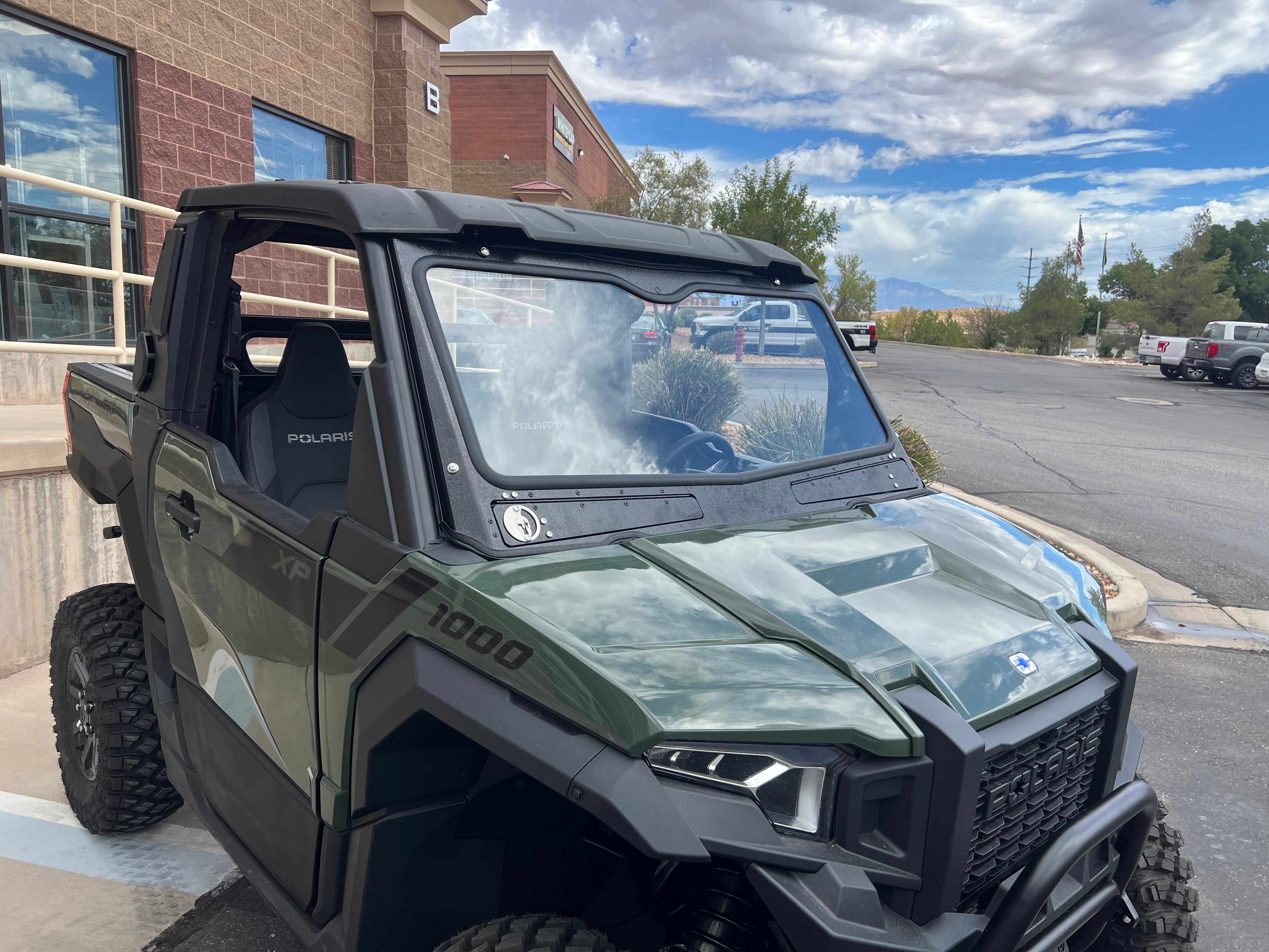 POLARIS XPEDITION FRONT WINDSHIELD 2024+ Dirt Warrior Accessories